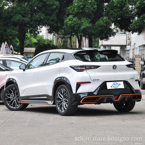 2023 Лучшие продаваемые Changan Uni-T Compact Sup пять дверей и пять мест, продающих подержанный автомобиль онлайн